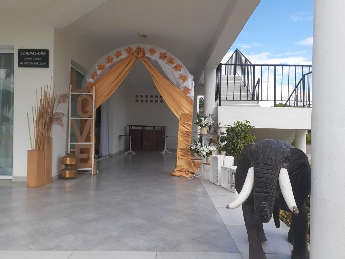 Hotel Aux 2 Metis Toliara Exterior foto